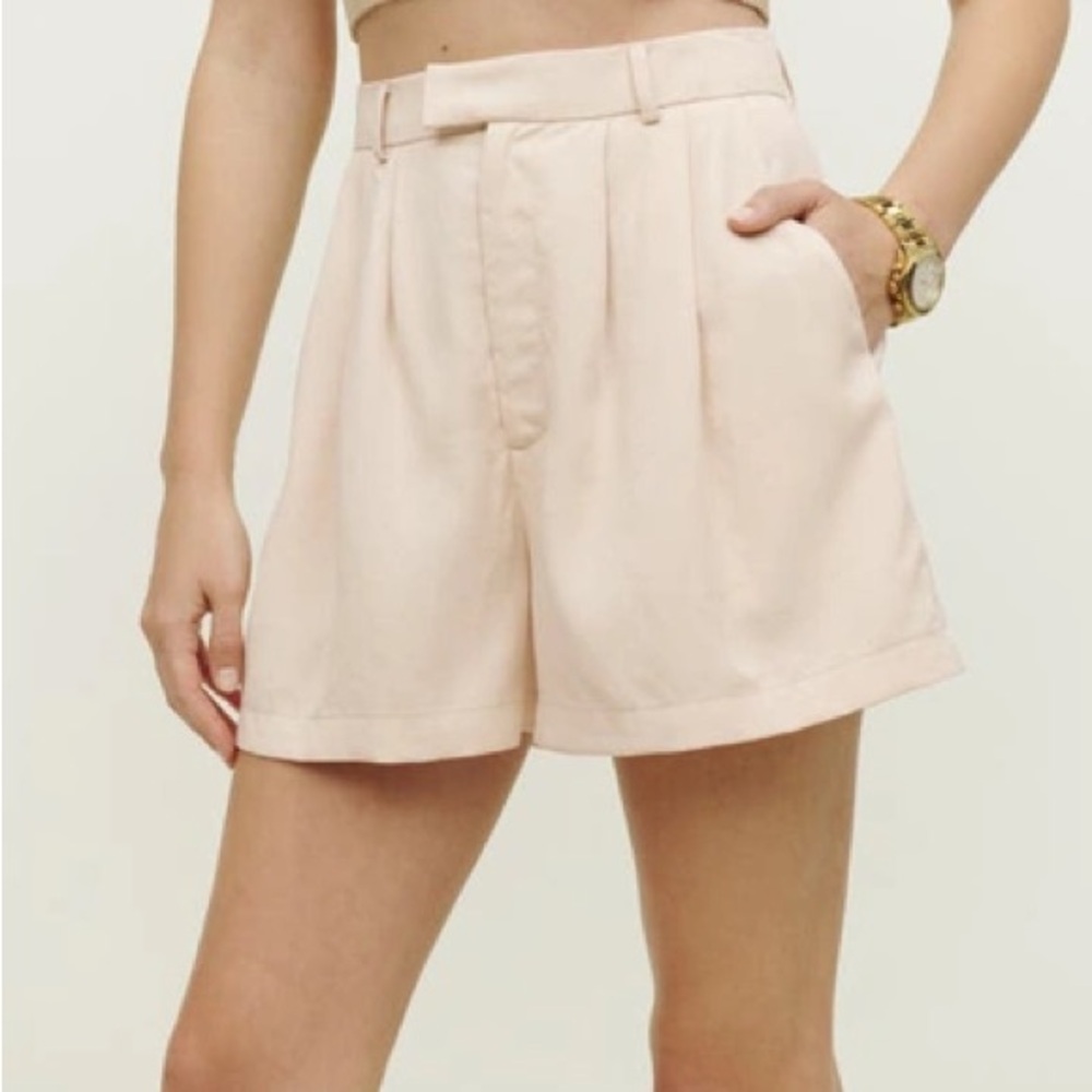 Reformation Dane pleated shorts